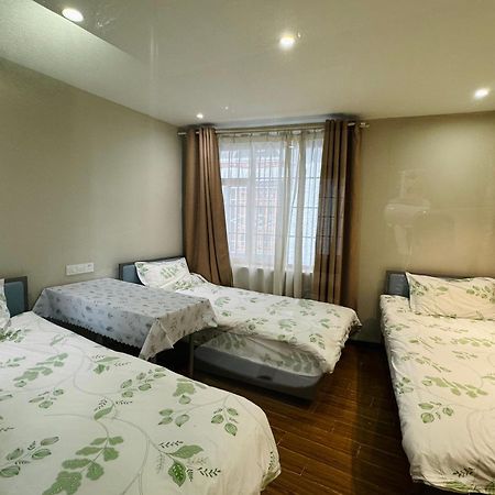 Fengma Feiyang Hostel Лхаса Екстер'єр фото