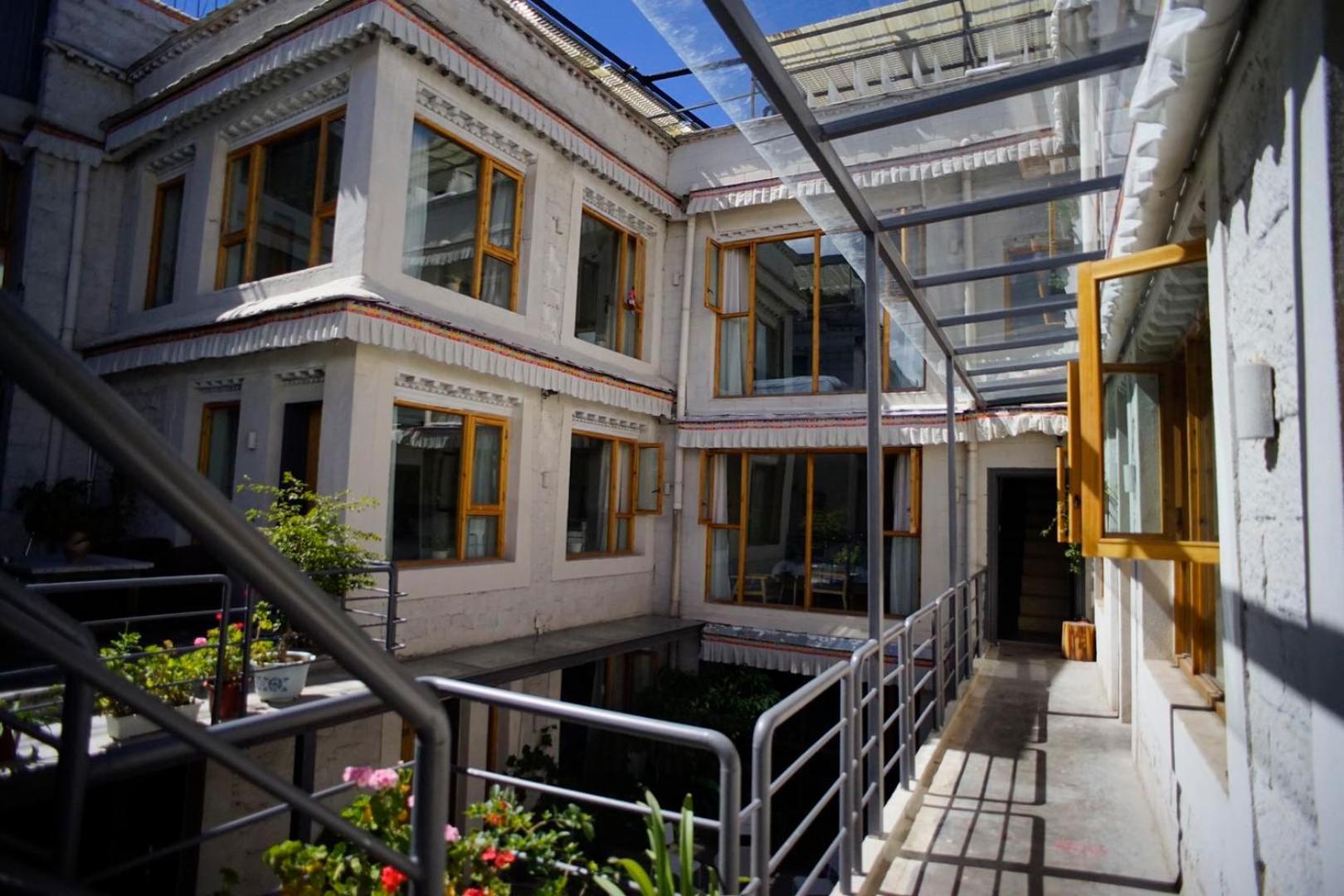 Fengma Feiyang Hostel Лхаса Екстер'єр фото