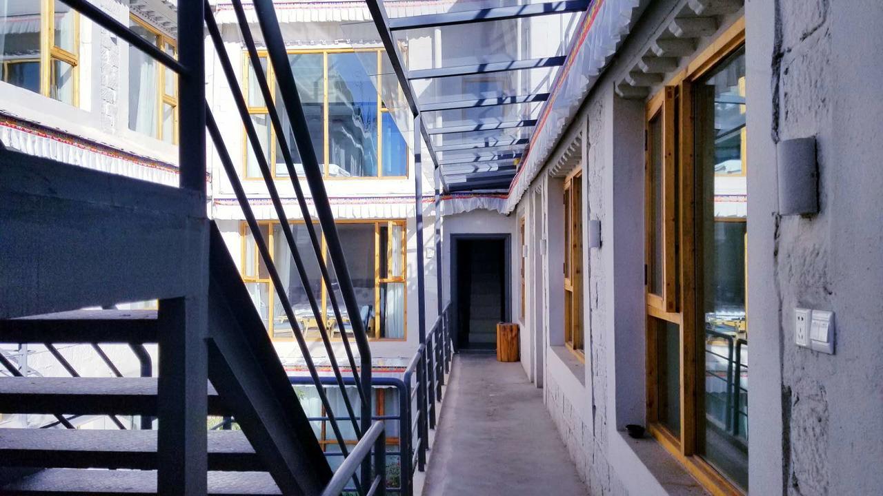 Fengma Feiyang Hostel Лхаса Екстер'єр фото
