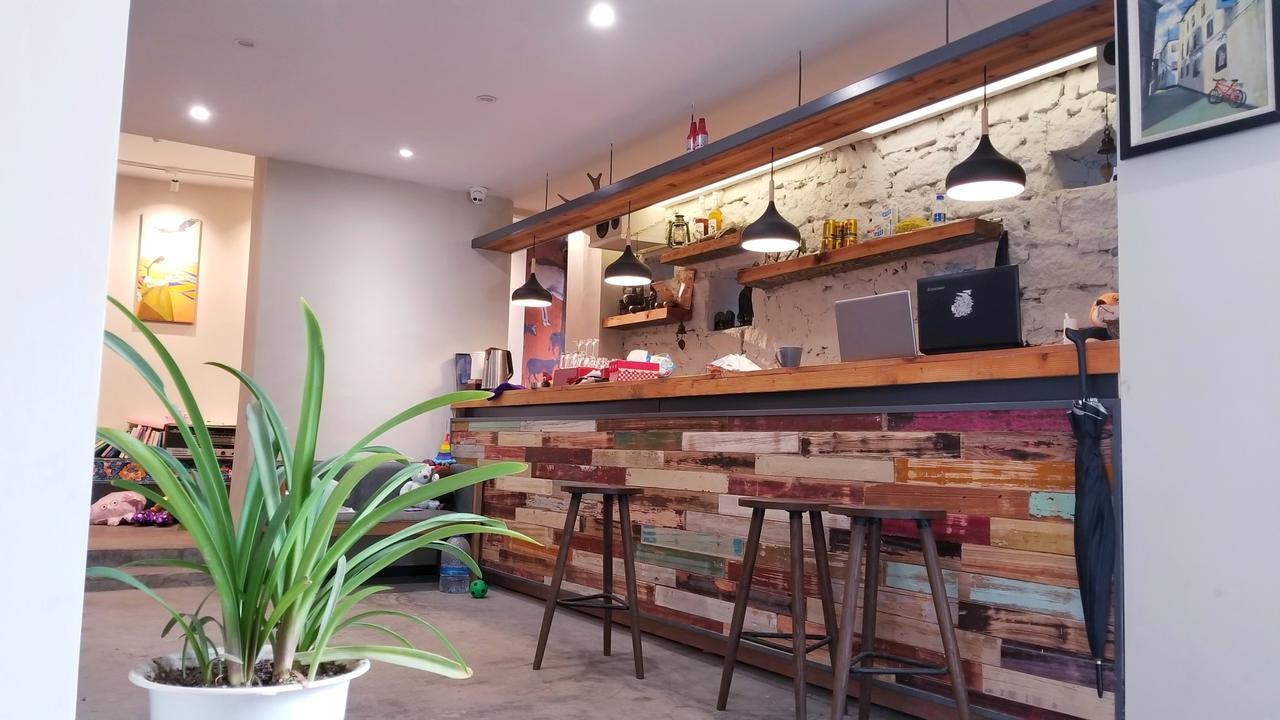 Fengma Feiyang Hostel Лхаса Екстер'єр фото
