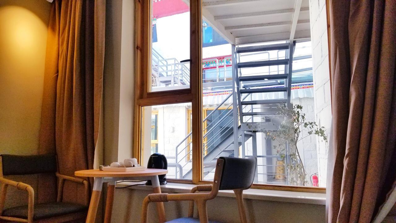 Fengma Feiyang Hostel Лхаса Екстер'єр фото